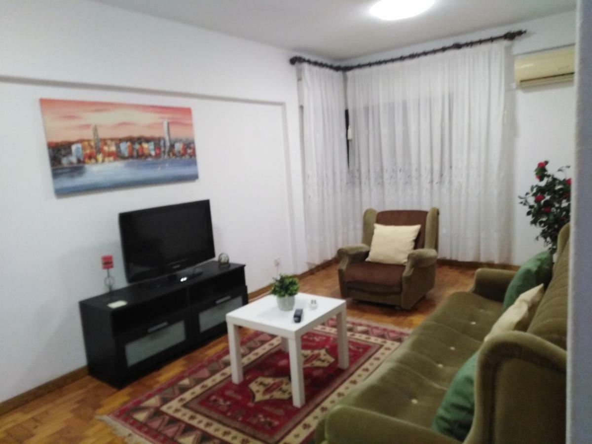 Apartamento Do Silva Mirandela Exterior photo